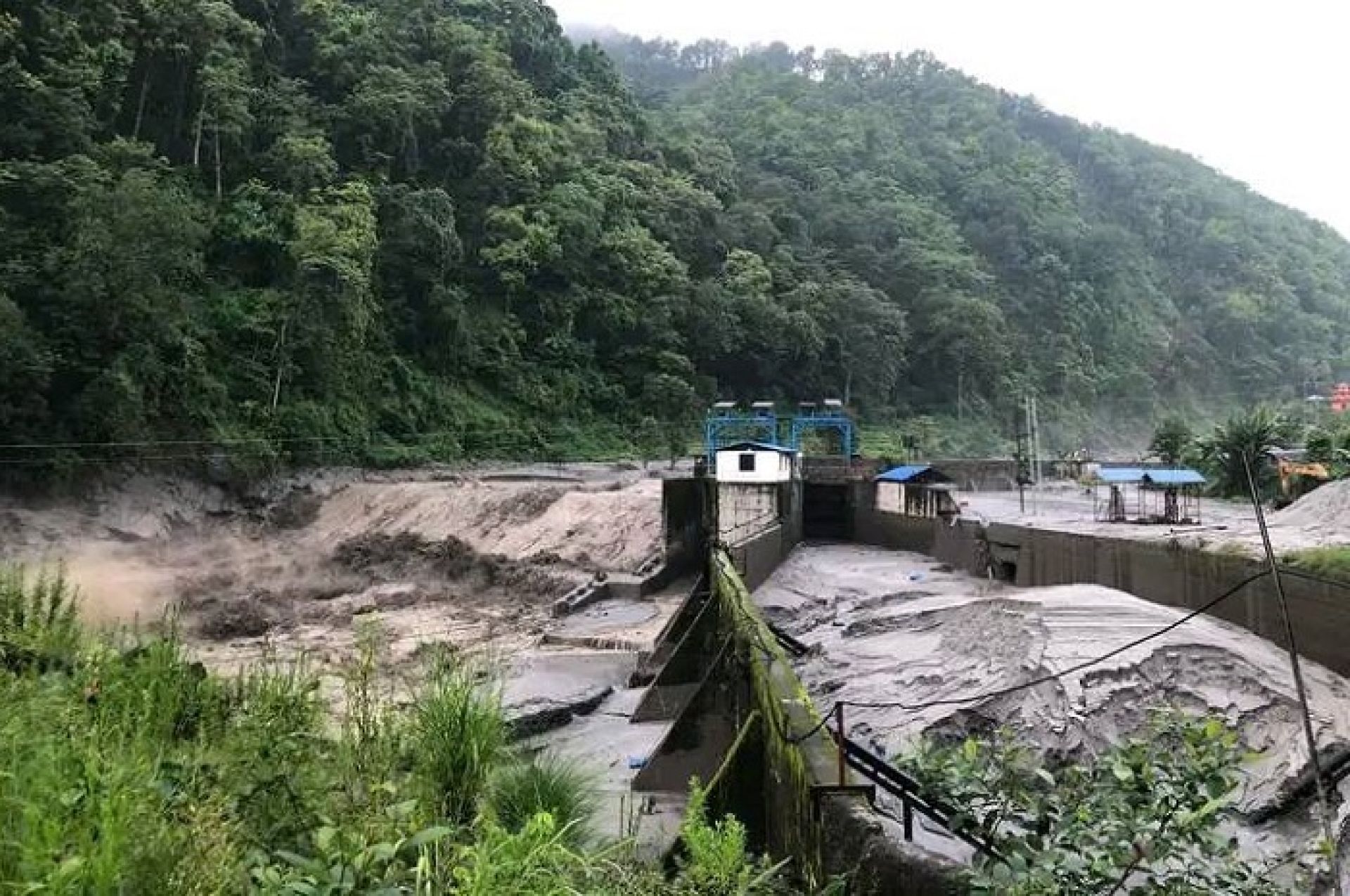 बाढीले इन्द्रावती तेस्रो जलविद्युत् आयोजनामा क्षति